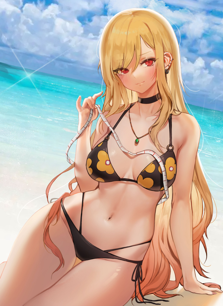 1girl absurdres beach bikini black_bikini black_choker blonde_hair blue_sky breasts choker closed_mouth clouds collarbone commentary_request day ear_piercing earrings eyebrows_visible_through_hair floral_print gg_amang highres holding jewelry kitagawa_marin light_smile long_hair looking_at_viewer medium_breasts navel necklace ocean outdoors piercing print_bikini red_eyes sitting sky smile solo sono_bisque_doll_wa_koi_wo_suru swimsuit tape_measure thighs