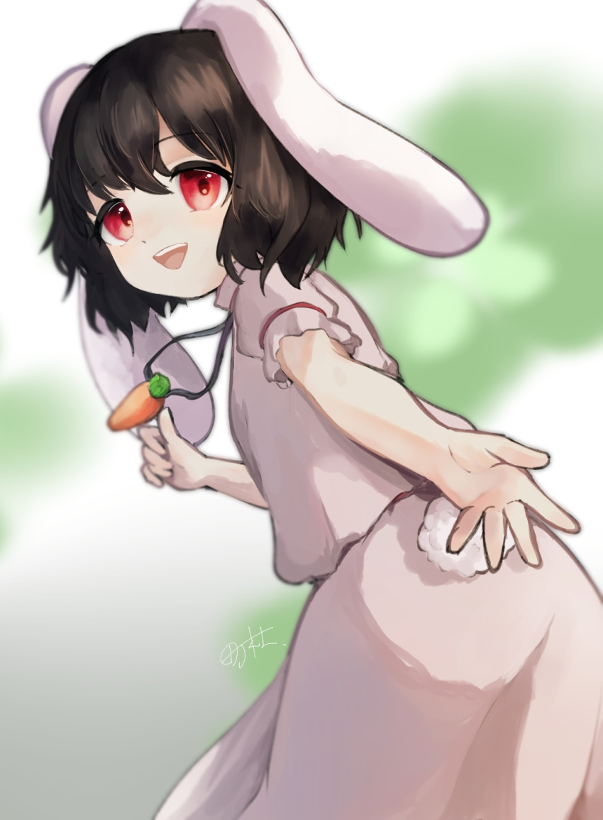 1girl animal_ears bangs black_hair blurry blurry_background breasts carrot_necklace dress eyebrows_visible_through_hair feet_out_of_frame floppy_ears frilled_sleeves frills highres inaba_tewi looking_at_viewer looking_back machi_bosco open_mouth pink_dress puffy_short_sleeves puffy_sleeves rabbit_ears rabbit_tail red_eyes short_hair short_sleeves small_breasts smile solo tail touhou wavy_hair