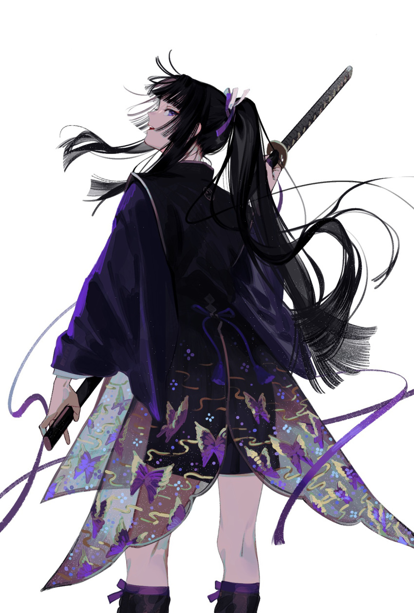 1boy animal_print bangs black_hair black_legwear black_shorts blunt_bangs blunt_ends butterfly_print feet_out_of_frame floating_hair from_behind highres holding holding_sword holding_weapon japanese_clothes katana kazari_tayu kneehighs legs_apart light_particles long_hair long_sleeves looking_at_viewer looking_back male_focus original ponytail profile purple_ribbon ribbon see-through shorts sidelocks simple_background smile solo standing straight_hair sword very_long_hair violet_eyes weapon white_background