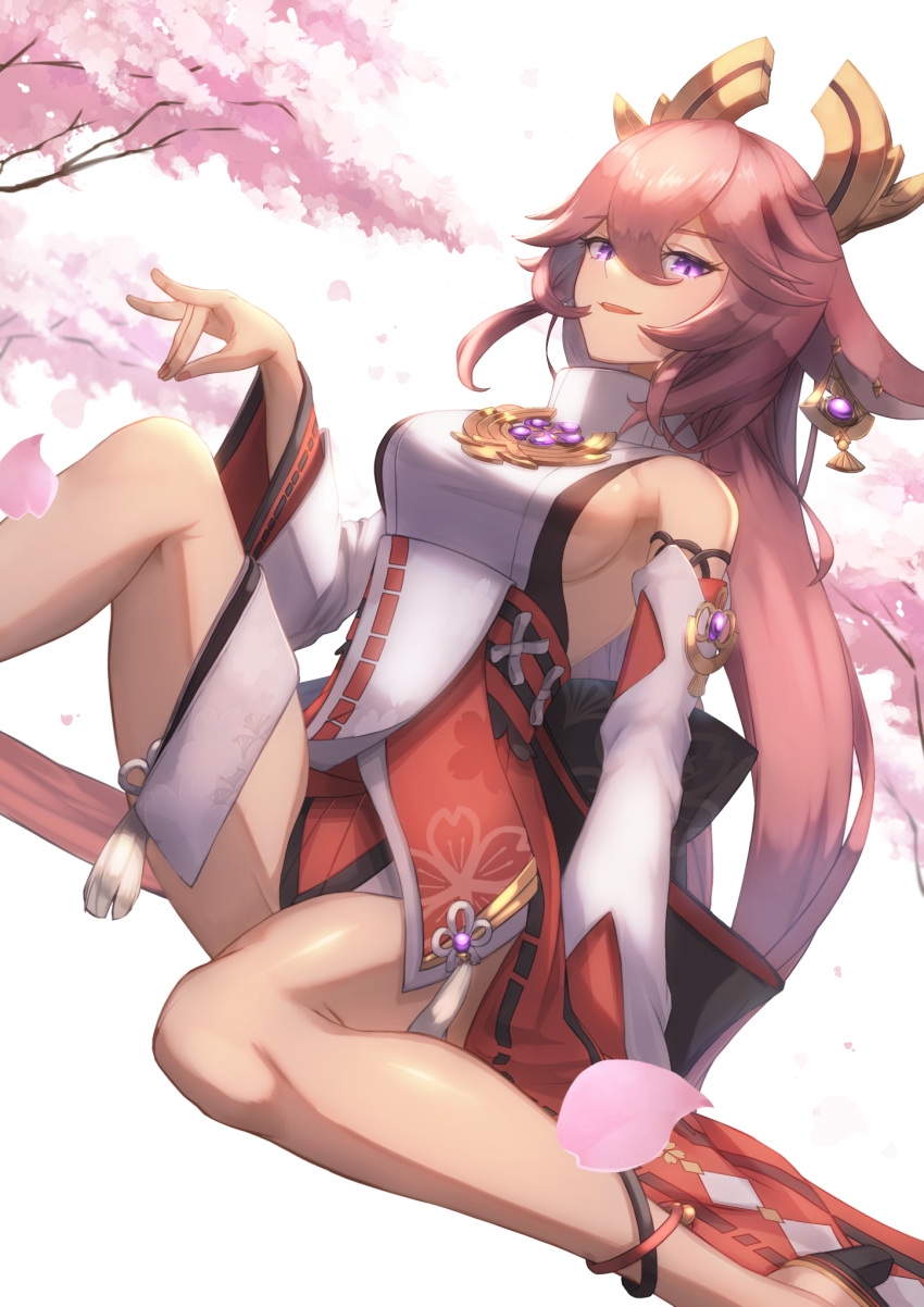 1girl animal_ears announ_(kurotya) bangs bare_shoulders blush breasts detached_sleeves fox_ears genshin_impact hair_ornament highres japanese_clothes jewelry kimono large_breasts long_hair looking_at_viewer necklace open_mouth pendant pink_hair red_skirt sidelocks sitting skirt sleeveless sleeveless_kimono smile solo thighs very_long_hair violet_eyes white_kimono wide_sleeves yae_miko