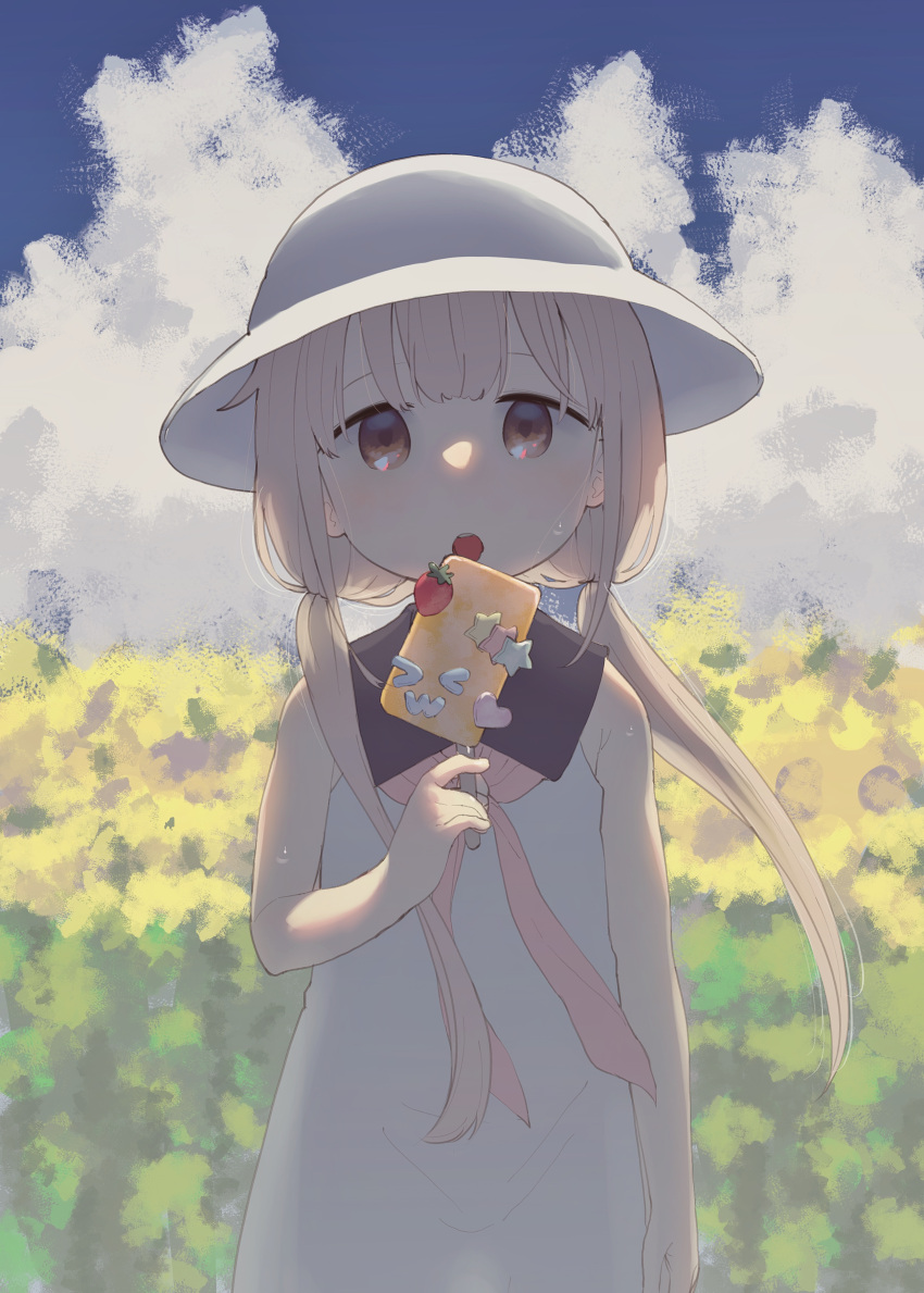 &gt;_&lt; 1girl :3 :o absurdres arm_at_side armpit_crease backlighting bangs bare_arms bare_shoulders black_sailor_collar blonde_hair blue_sky blunt_bangs brown_eyes clouds cloudy_sky cowboy_shot day dress eating field floating_hair flower flower_field food fruit futaba_anzu hand_up hat heart highres holding holding_food hot idolmaster idolmaster_cinderella_girls long_hair looking_at_viewer low_twintails mizu_asato nature neckerchief no_nose open_mouth outdoors pink_neckerchief popsicle round_teeth sailor_collar sailor_dress scenery see-through_silhouette shade sky sleeveless sleeveless_dress solo standing star_(symbol) straight-on strawberry summer sun_hat sunflower sunlight sweat tareme teeth twintails upper_teeth white_dress white_headwear wind x3 yellow_flower