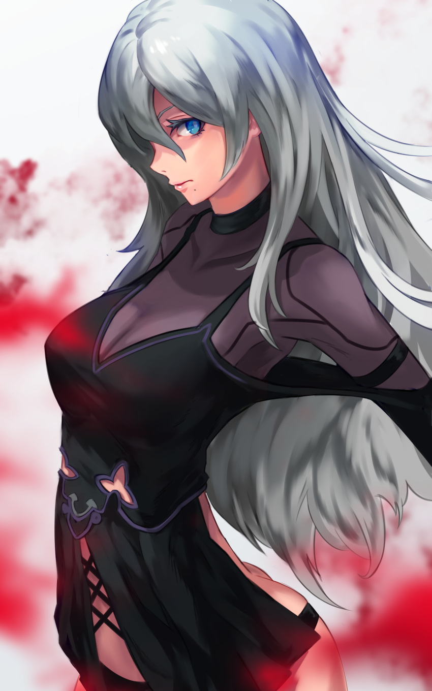 1girl absurdres android ass black_dress blood blue_eyes breasts dress elbow_gloves gloves grey_background hair_between_eyes highres joints large_breasts lips long_hair looking_at_viewer looking_to_the_side mole mole_under_mouth nier_(series) nier_automata shoulder_strap silver_hair simple_background solo ura_dora yorha_type_a_no._2