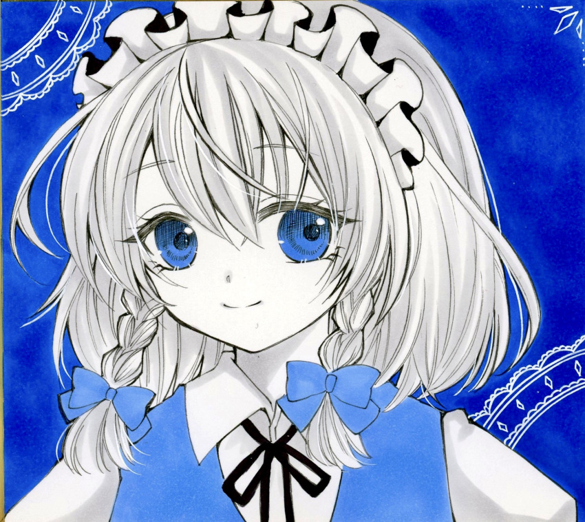 1girl bangs black_bow black_bowtie blue_background blue_bow blue_dress blue_eyes blue_theme bow bowtie braid closed_mouth collared_shirt commentary_request crystal dress eyebrows_visible_through_hair eyes_visible_through_hair grey_hair hair_between_eyes hair_bow highres izayoi_sakuya jewelry looking_to_the_side maid maid_headdress marker_(medium) puffy_short_sleeves puffy_sleeves shirt short_hair short_sleeves simple_background smile solo touhou traditional_media twin_braids upper_body white_shirt yuuki_hana_(jtnp5334)
