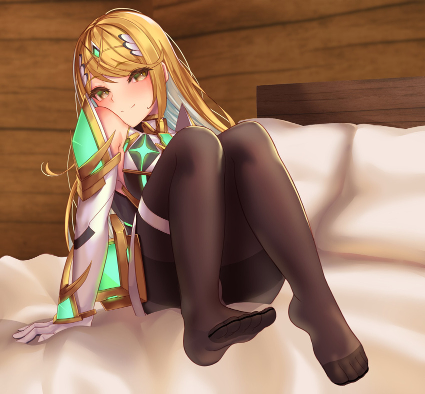 1girl bangs black_legwear blonde_hair breasts chest_jewel dress headpiece highres large_breasts long_hair mythra_(massive_melee)_(xenoblade) mythra_(xenoblade) pantyhose short_dress solo swept_bangs tiara very_long_hair white-paka white_dress xenoblade_chronicles_(series) xenoblade_chronicles_2 yellow_eyes