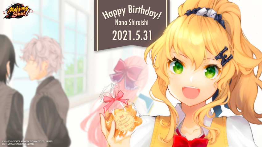 2boys 2girls bag black_scrunchie blonde_hair blurry blurry_background bow bowtie candy character_name collared_shirt copyright copyright_name dated depth_of_field faceless faceless_male fang food green_eyes hair_ornament happy_birthday highres holding holding_bag holding_candy holding_food kotsuru_kari logo looking_at_viewer mahjong mahjong_soul mahjong_tile multiple_boys multiple_girls official_art official_wallpaper open_mouth ponytail red_bow scrunchie shirt white_shirt window yostar