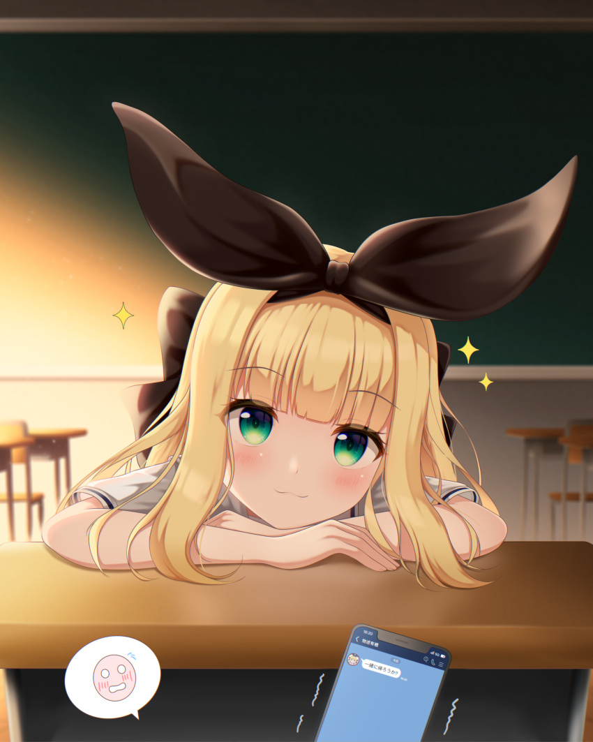 1girl :3 absurdres bangs black_bow black_hairband blonde_hair blunt_bangs blurry blurry_foreground blush bow bow_hairband cellphone chalkboard classroom closed_mouth desk eyebrows_visible_through_hair green_eyes hair_bow hairband highres indoors long_hair looking_at_viewer mononobe_alice nijisanji phone school shirt short_sleeves smartphone solo speech_bubble trembling virtual_youtuber white_shirt yottacc
