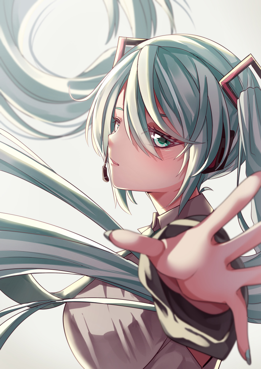 1girl 39 absurdres aqua_eyes aqua_hair aqua_necktie blurry breasts collared_shirt commentary depth_of_field eyebrows_behind_hair from_side hair_between_eyes hatsune_miku highres long_hair looking_at_viewer looking_to_the_side maboroshi_mochi medium_breasts necktie outstretched_hand shirt simple_background solo twintails upper_body very_long_hair vocaloid white_shirt