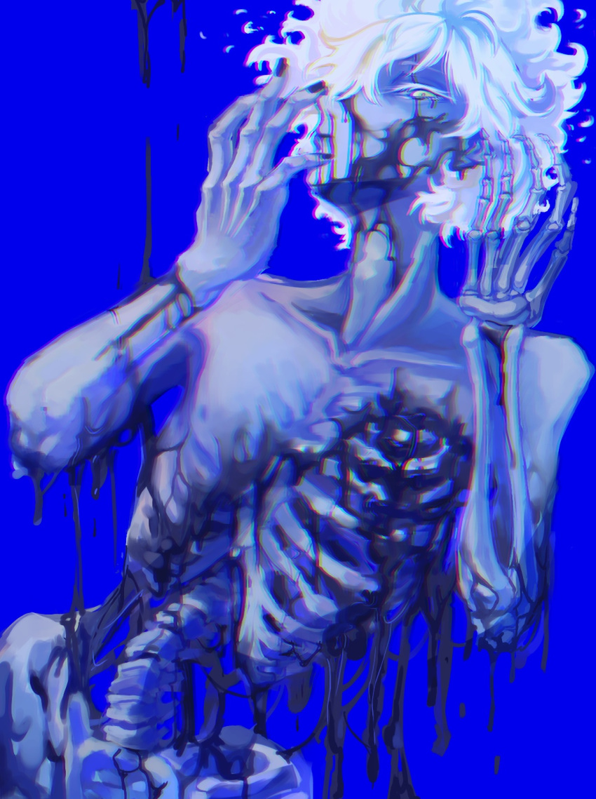 1boy black_blood black_nails blood blood_on_face blue_background bone chromatic_aberration collarbone colored_eyelashes dripping fiery_hair guro highres male_focus ortho_shroud pale_skin ribs shii_(takeko) short_hair simple_background skeletal_arm skeleton solo spine topless_male twisted_wonderland white_hair yellow_eyes