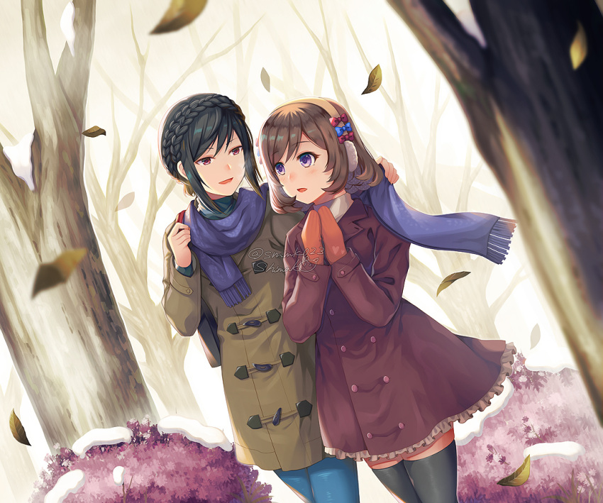 2girls artist_name bangs bare_tree black_hair black_legwear blue_bow blue_legwear blue_scarf bob_cut bow braid brown_coat brown_hair bush coat cropped_legs crown_braid duffel_coat dutch_angle earmuffs eyebrows_visible_through_hair frilled_coat heart leaves_in_wind long_sleeves looking_at_another multiple_girls open_mouth orange_mittens original outdoors own_hands_together purple_coat red_bow red_eyes scarf shimako_(smk023) short_hair smile snow swept_bangs thigh-highs tree twitter_username violet_eyes winter zettai_ryouiki