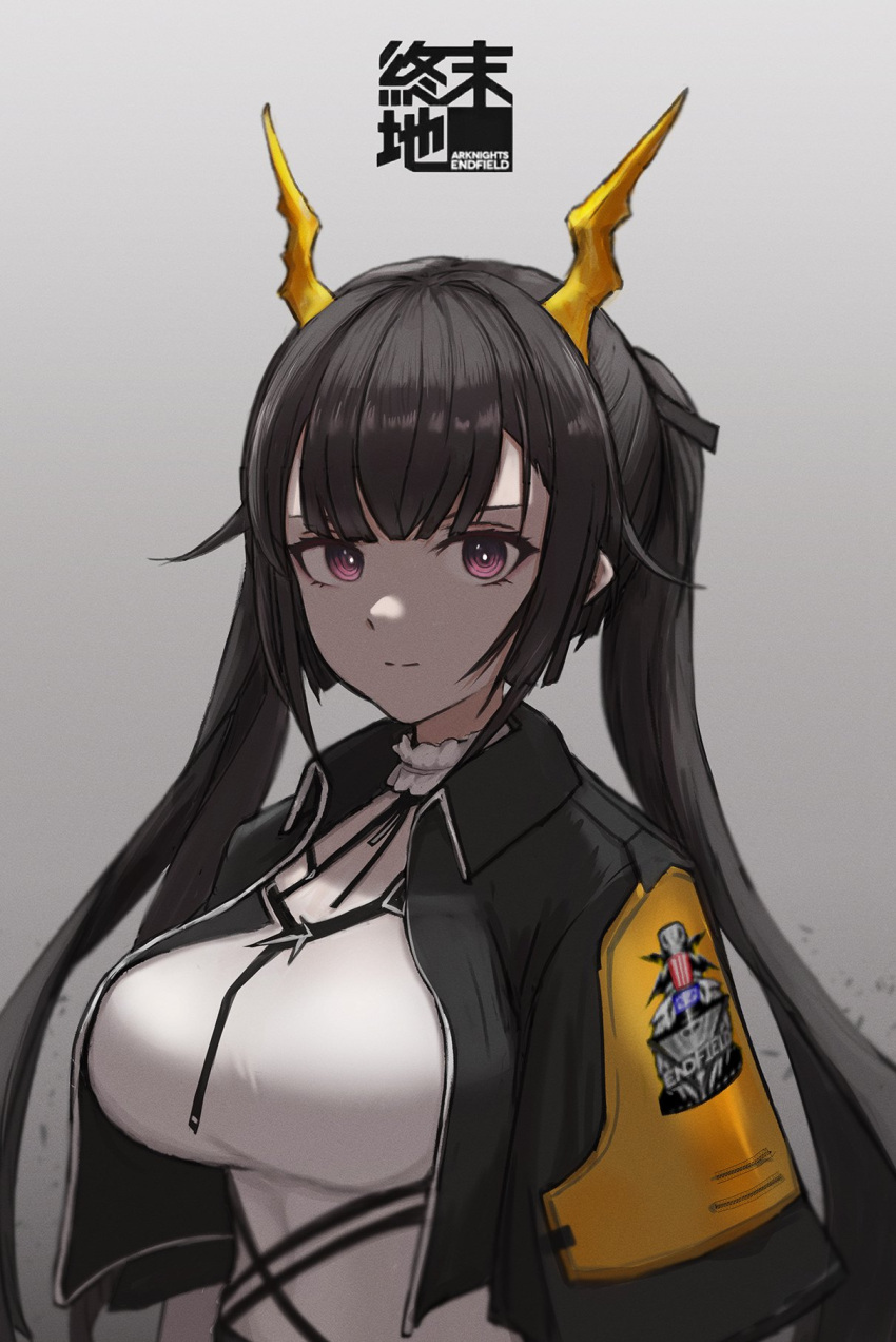 1girl arknights arknights:_endfield bangs black_hair black_jacket breasts closed_mouth copyright_name cropped_jacket dragon_horns emblem endfield_dragon_girl_(arknights) gradient gradient_background grey_background highres horns impossible_clothes impossible_shirt jacket large_breasts looking_at_viewer open_clothes open_jacket shirt smile solo suzutaro twintails upper_body violet_eyes white_shirt