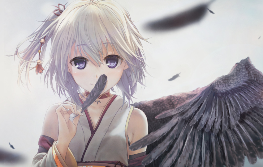 1girl ai_(re:lief) bangs blue_eyes blurry blurry_foreground choker closed_mouth collarbone detached_sleeves eyebrows_visible_through_hair feathered_wings feathers grey_background grey_wings hair_between_eyes holding holding_feather japanese_clothes kimono kurotuki_nn long_sleeves medium_hair re:lief_~shin'ai_naru_anata_e~ red_choker side_ponytail silver_hair single_wing sleeveless sleeveless_kimono smile solo upper_body white_kimono white_sleeves wings