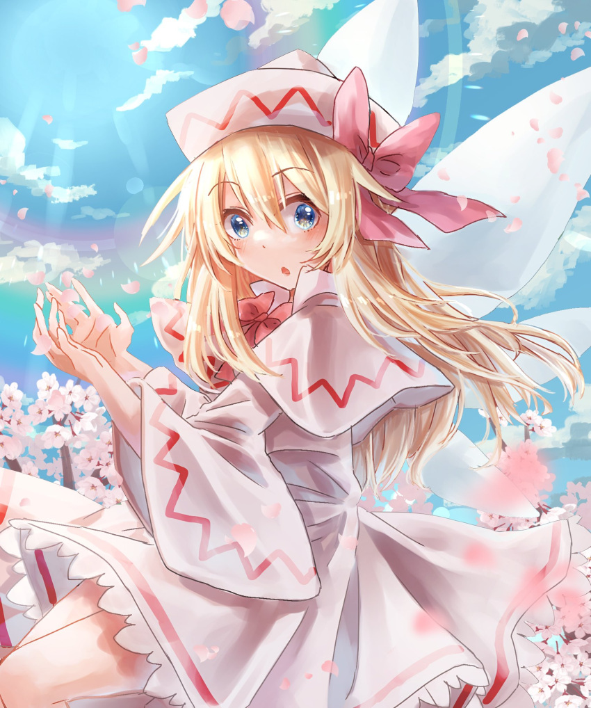 1girl blonde_hair blue_eyes blue_sky blush bow capelet cherry_blossoms clouds day dress eyebrows_visible_through_hair fairy_wings feet_out_of_frame hair_between_eyes hat highres lens_flare lily_white long_hair long_sleeves looking_at_viewer mizudori_(msarasoju) petals sky solo touhou white_dress wide_sleeves wings