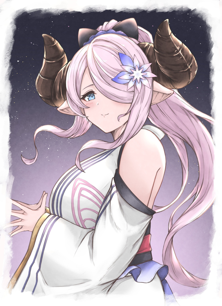 1girl absurdres blue_eyes demon_horns draph granblue_fantasy hair_over_one_eye highres horns japanese_clothes kimono kurakura_s3 light_purple_hair long_hair looking_at_viewer low_tied_hair narmaya_(granblue_fantasy) official_alternate_costume pointy_ears ponytail purple_hair solo white_kimono