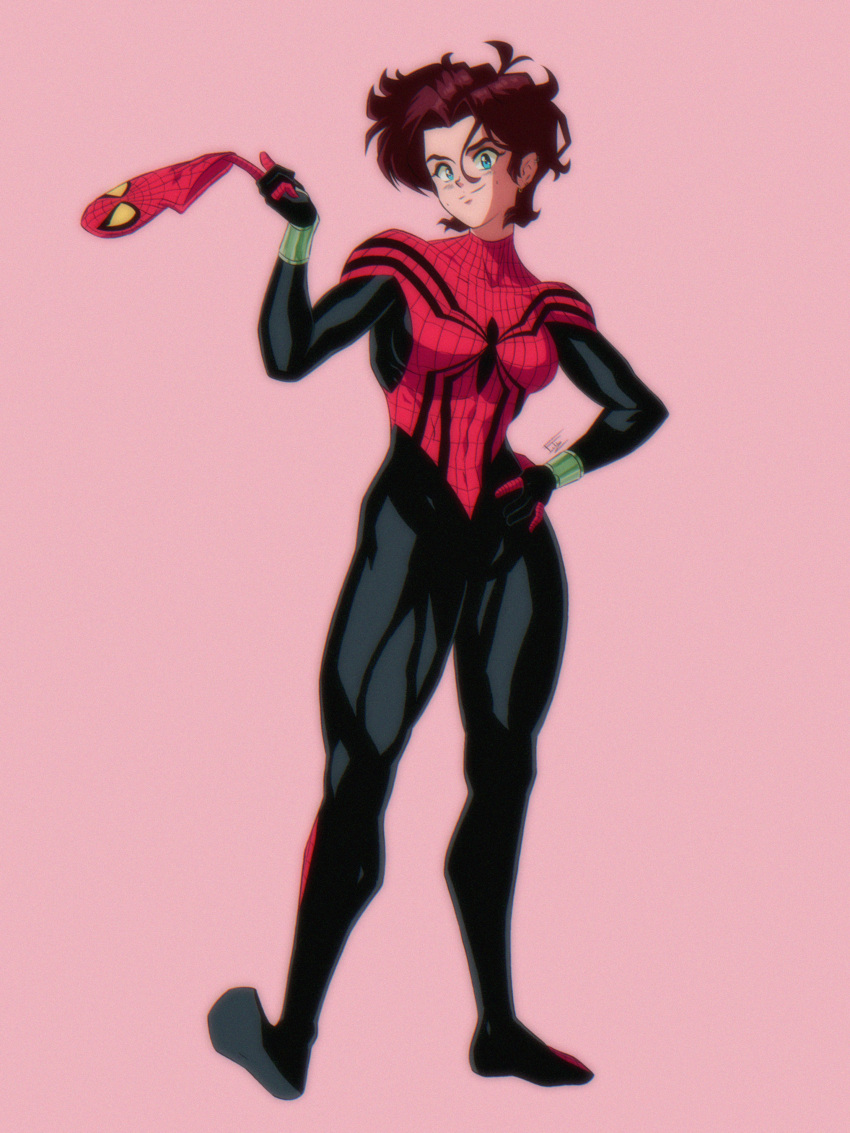 1990s_(style) 1girl absurdres animification bangs breasts brown_hair green_eyes hair_between_eyes hand_on_hip highres holding holding_mask levidu99 marvel mask mayday_parker medium_breasts pink_background retro_artstyle short_hair smile solo spider-girl spider-man_(series) spider_web_print superhero