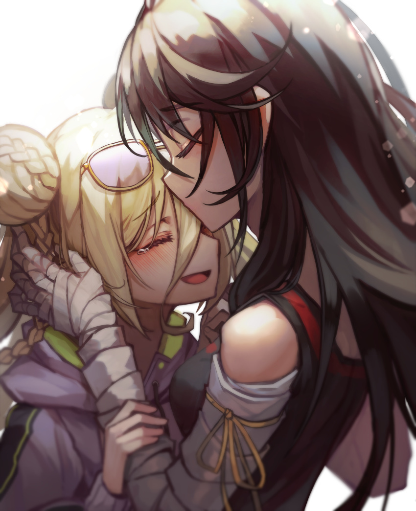 2girls absurdres alternate_costume black_hair blonde_hair crying gilmang height_difference highres kiss kissing_forehead long_hair magilou_(tales) md5_mismatch multiple_girls resolution_mismatch source_smaller sunglasses tales_of_(series) tales_of_berseria velvet_crowe yuri