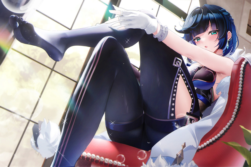 1girl :o absurdres aqua_eyes bangs black_hair blue_hair blush bob_cut breasts diagonal_bangs fantongjun genshin_impact gloves green_eyes highres large_breasts looking_at_viewer mole mole_on_breast multicolored_hair parted_lips short_hair sitting solo thighs two-tone_hair white_gloves yelan_(genshin_impact)