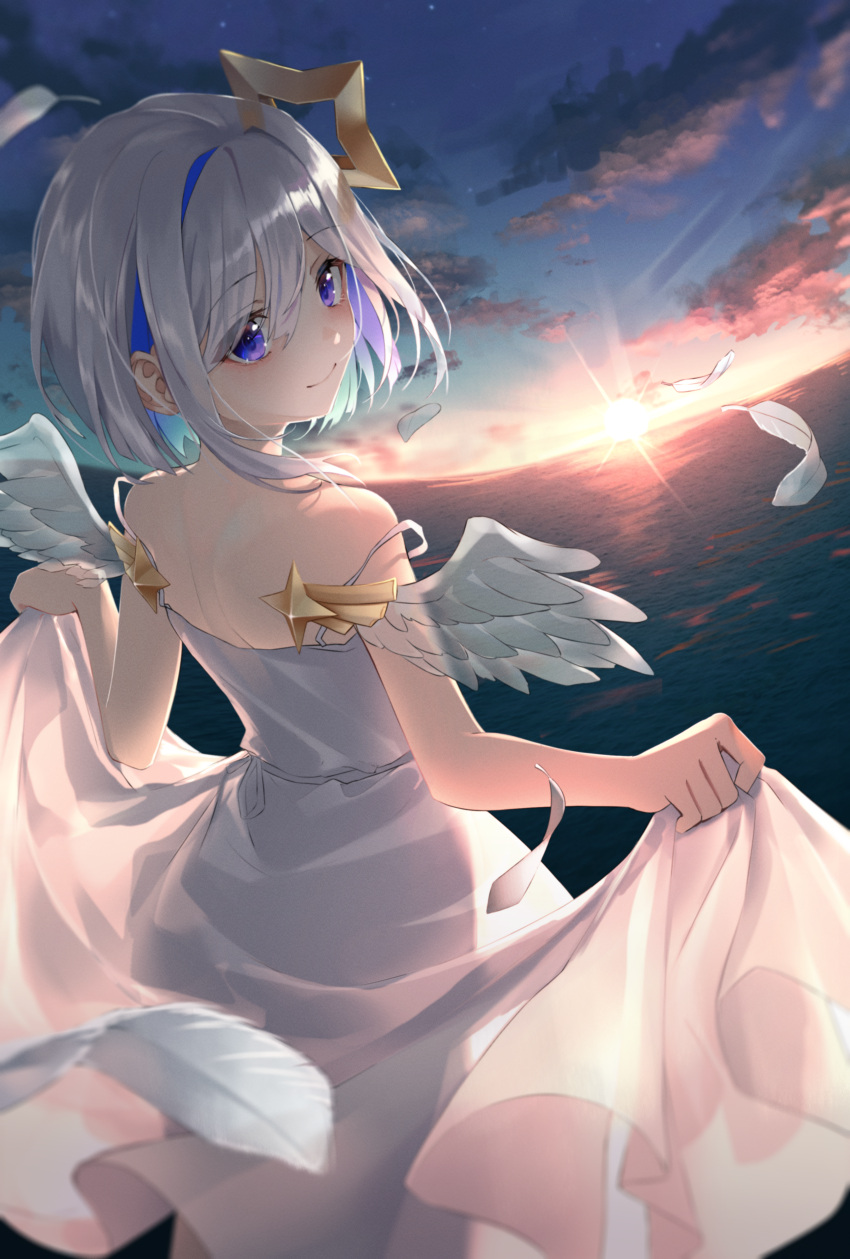 1girl absurdres alternate_costume amane_kanata angel angel_wings bangs blue_hair closed_mouth dress evening eyebrows_visible_through_hair eyes_visible_through_hair feathers from_behind highres hololive looking_at_viewer mozziku_bird multicolored_hair ocean on_water see-through short_hair shoulder_blades silver_hair skirt_hold smile solo streaked_hair sunset two-tone_hair violet_eyes virtual_youtuber white_dress wings