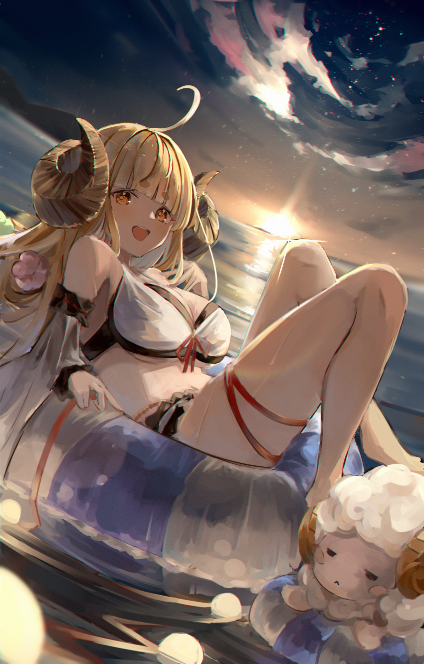 1girl absurdres ahoge anila_(granblue_fantasy) backlighting barefoot bikini black_ribbon blonde_hair breasts clouds commentary detached_sleeves draph flower gradient_sky granblue_fantasy hair_flower hair_ornament highres horns innertube knees_up large_breasts long_hair looking_at_viewer ocean open_mouth outdoors pink_flower ribbon ribbon-trimmed_bikini sheep sheep_horns shiro_wa_(shiroshironix) short_eyebrows sky smile sunset swimsuit teeth thick_eyebrows thighs upper_teeth white_bikini white_sleeves wide_sleeves yellow_eyes