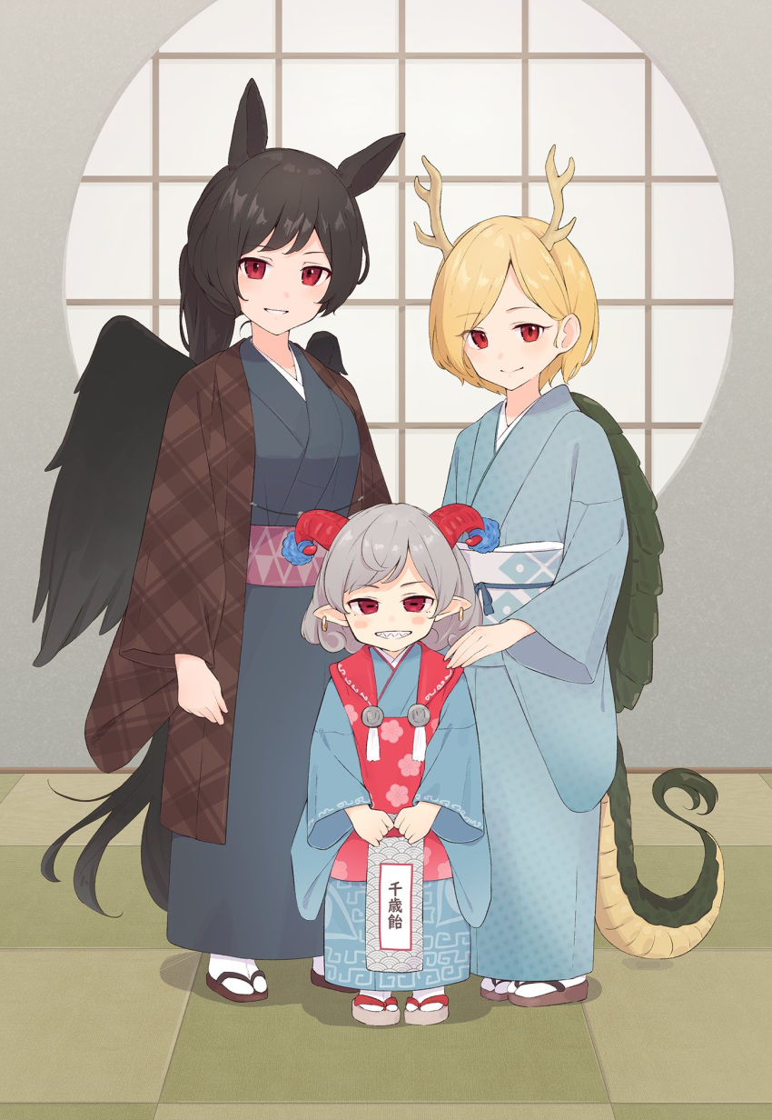 3girls alternate_costume animal_ears black_hair black_wings blonde_hair blue_kimono brown_coat brown_footwear closed_mouth coat curled_horns dragon_horns dragon_tail earrings full_body grin highres horns horse_ears indoors japanese_clothes jewelry kanpa_(campagne_9) kicchou_yachie kimono kurokoma_saki long_sleeves looking_at_viewer multiple_girls no_hat no_headwear pegasus_wings plaid_coat pointy_ears ponytail red_eyes red_horns sandals sash sharp_teeth smile standing tail teeth touhou toutetsu_yuuma turtle_shell white_legwear wide_sleeves wings