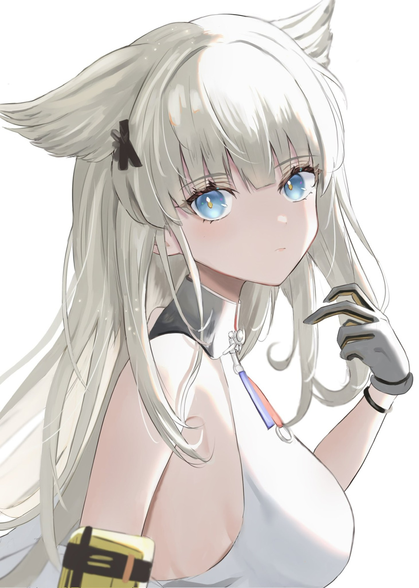 1girl anus arknights arknights:_endfield bangs blue_eyes blunt_bangs breasts closed_mouth dress from_side gloves grey_gloves highres kingudejii large_breasts long_hair looking_at_viewer looking_to_the_side perlica_(arknights) sideboob silver_hair simple_background sleeveless sleeveless_dress solo upper_body white_background white_dress