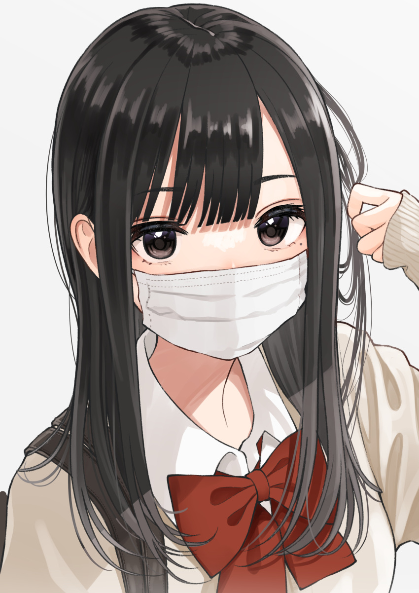 1girl absurdres backpack bag bangs black_hair bow brown_eyes brown_sweater collared_shirt commentary_request eyebrows_visible_through_hair grey_background hand_up highres kentaurosu long_hair looking_at_viewer mask mouth_mask original red_bow school_uniform shirt simple_background solo surgical_mask sweater upper_body white_shirt