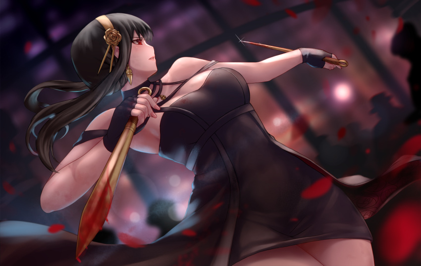 1girl bare_shoulders black_dress black_gloves blood blood_on_weapon blurry blurry_background breasts chien_zero dagger dress dual_wielding earrings falling_petals fighting_stance fingerless_gloves floating_hair from_side glint gloves gold_earrings gold_hairband highres holding holding_dagger holding_weapon jewelry knife lips looking_ahead medium_breasts off-shoulder_dress off_shoulder parted_lips petals pink_nails profile rose_petals short_hair_with_long_locks sidelocks silhouette solo spikes spy_x_family thighs v-shaped_eyebrows weapon yor_briar