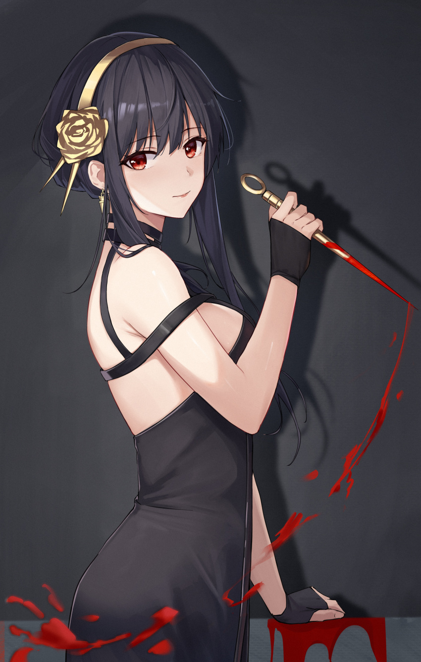 1girl absurdres beten black_background black_gloves black_hair blood blood_on_weapon breasts closed_mouth earrings eyebrows_visible_through_hair fingerless_gloves from_side gloves gold_earrings gold_hairband highres jewelry large_breasts looking_at_viewer looking_to_the_side red_eyes rose_hair_ornament shadow sidelocks solo spy_x_family upper_body weapon yor_briar