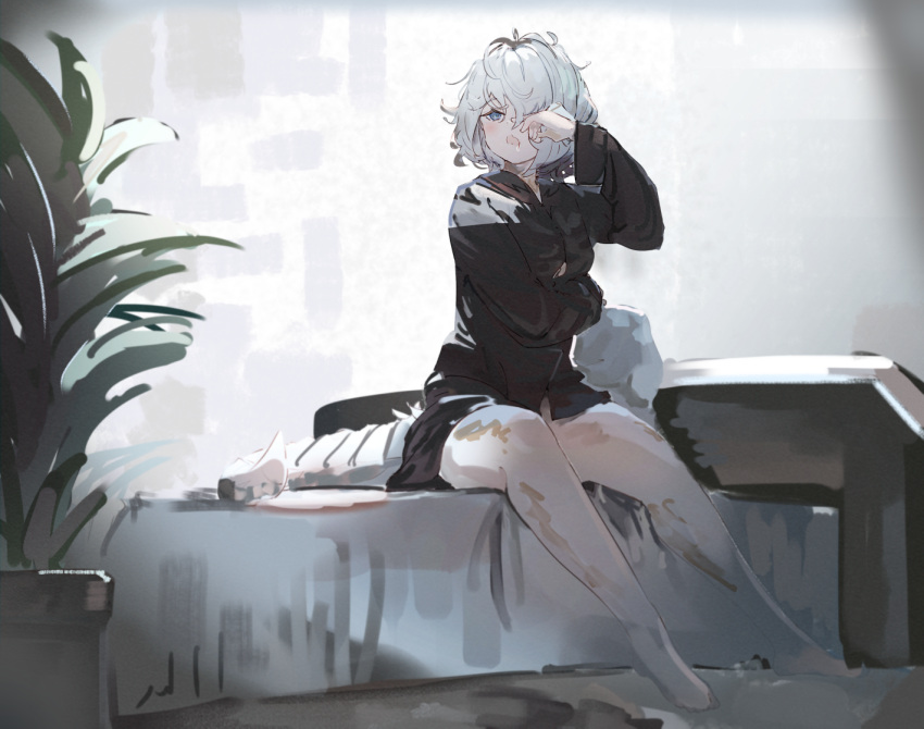 1girl au_ra bangs black_shirt blue_eyes commentary_request drooling eyebrows_visible_through_hair final_fantasy final_fantasy_xiv grey_hair hair_over_one_eye hand_up long_sleeves no_shoes on_bed open_mouth pantyhose plant rubbing_eyes saliva shirt sitting sitting_on_bed sleepy solo tota_(sizukurubiks) waking_up white_legwear