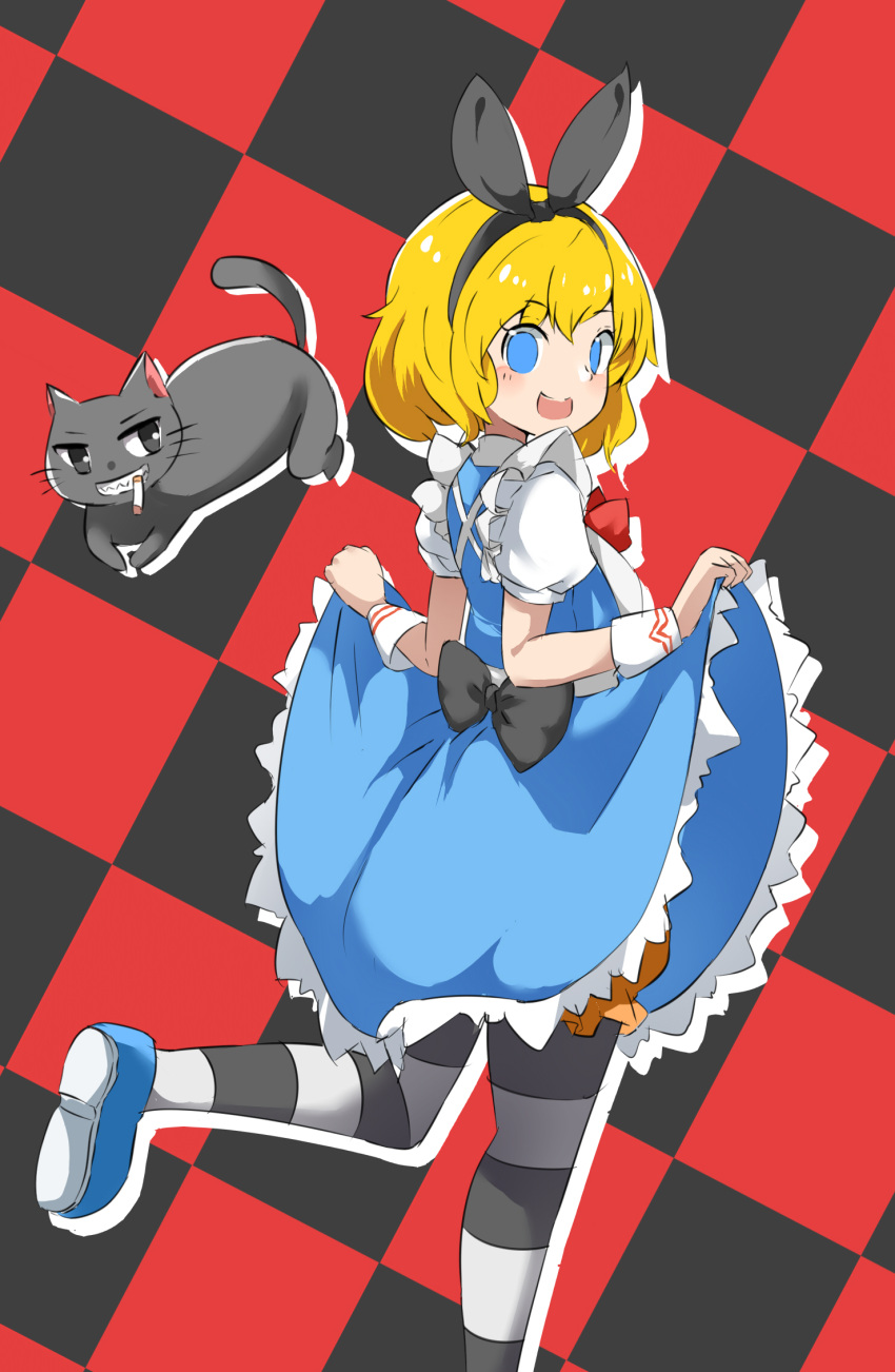 1girl alice_margatroid bangs black_background black_bow black_cat black_hairband black_legwear blonde_hair blue_dress blue_eyes blue_footwear blush bow bowtie cat checkered_background cigarette commentary_request cookie_(touhou) curtsey dress eyebrows_visible_through_hair foot_out_of_frame grey_legwear hairband highres leg_up looking_at_viewer looking_back open_mouth orange_bloomers red_background red_bow red_bowtie shoes short_hair smile solo striped striped_legwear touhou web_(cookie) yumekamaborosh