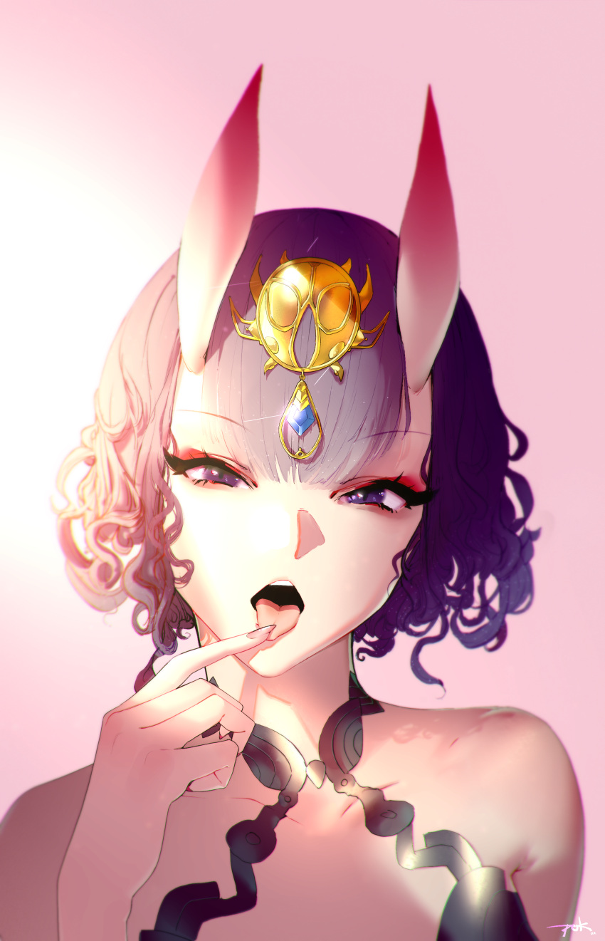 1girl absurdres alternate_hairstyle bangs bare_shoulders collarbone eyelashes eyeshadow fate/grand_order fate_(series) finger_to_mouth fingernails forehead_jewel hair_ornament half-closed_eyes hand_up highres horns licking licking_finger long_fingernails looking_at_viewer makeup oni_horns open_mouth pink_background pink_nails portrait puk purple_hair shuten_douji_(fate) simple_background skin-covered_horns solo tongue tongue_out violet_eyes wavy_hair