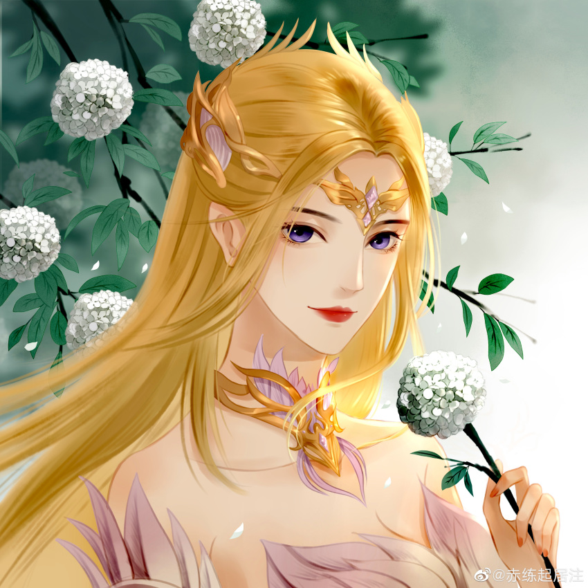 1girl absurdres bare_shoulders blonde_hair blue_eyes chi_lian_qiju_zhu choker douluo_dalu dress flower hair_ornament highres holding holding_flower leaf long_hair looking_at_viewer multicolored_background qian_renxue_(douluo_dalu) smile solo upper_body white_dress