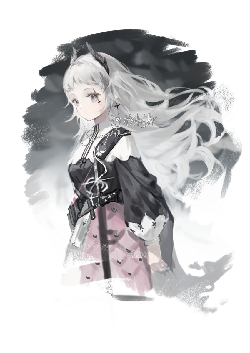 1girl arknights belt black_jacket closed_mouth cropped_legs gradient gradient_background grey_background grey_eyes grey_hair gun head_wings highres irene_(arknights) jacket long_hair long_sleeves looking_at_viewer puffy_long_sleeves puffy_sleeves purple_skirt scar scar_across_eye scar_on_face signature skirt solo sword very_long_hair weapon white_background xianyutu_buxiangzuoxianyu