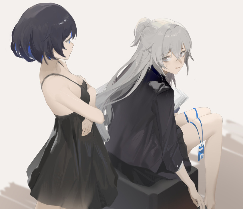 2girls bangs bare_arms bare_legs black_dress black_hair black_jacket blue_hair bronya_zaychik chinese_commentary colored_inner_hair commentary_request crossed_arms dress grey_background grey_eyes grey_hair hair_between_eyes highres honkai_(series) honkai_impact_3rd jacket kuo_(kuo114514) lanyard long_hair long_sleeves looking_at_another multicolored_hair multiple_girls parted_lips profile seele_vollerei short_hair simple_background sitting sleeveless sleeveless_dress sweat