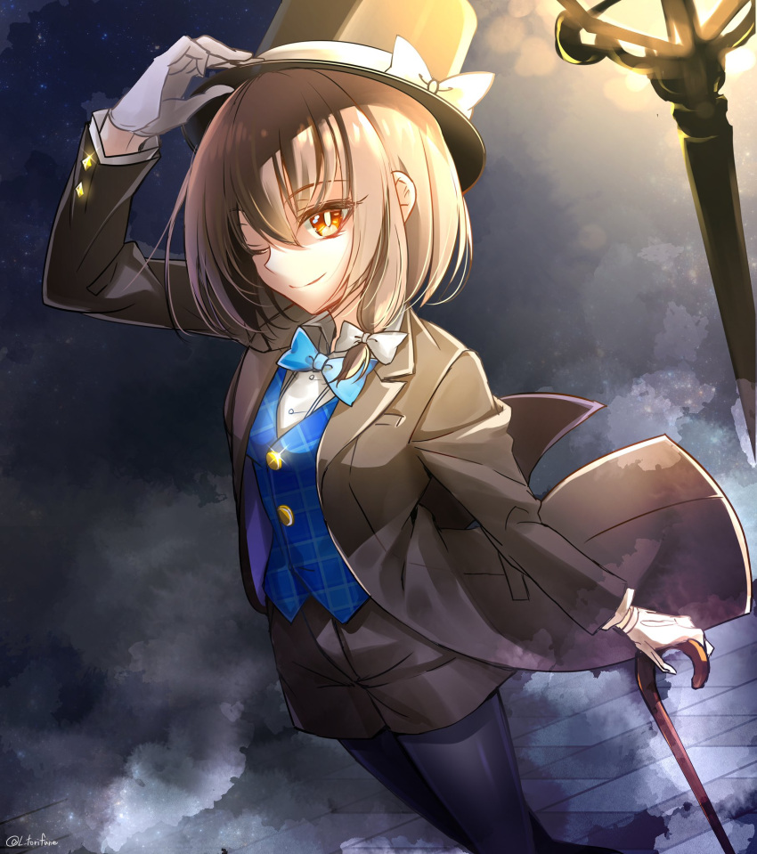 1girl ;) alternate_costume arm_up ascot bangs black_headwear blue_bow blue_bowtie blue_vest bow bowtie bright_pupils brown_eyes brown_hair cane closed_mouth commentary_request eyelashes formal gloves hair_between_eyes hand_on_headwear hat hat_ribbon highres kinese_(katasutorohu) lamppost looking_at_viewer one_eye_closed ribbon shirt short_hair smile solo standing suit_jacket touhou usami_renko vest white_bow white_gloves white_pupils white_shirt