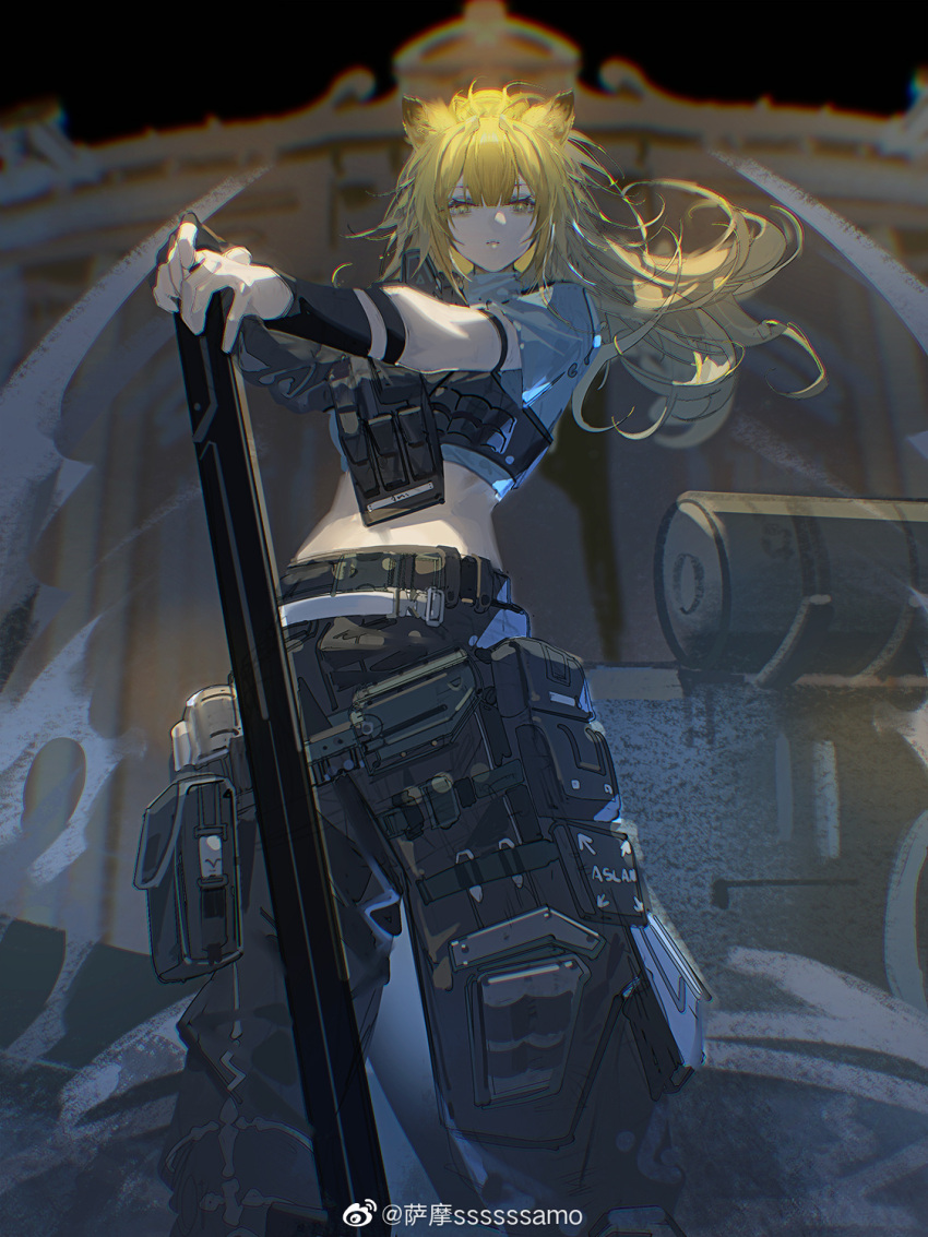 1girl animal_ears arknights bangs black_pants blonde_hair blunt_bangs building closed_mouth crop_top feet_out_of_frame grey_shirt highres holding holding_weapon lion_ears long_hair midriff night off_shoulder official_alternate_costume outdoors pants ponytail pouch samo_(shichun_samo) shirt short_sleeves siege_(arknights) siege_(city_destroyer)_(arknights) solo standing weapon yellow_eyes