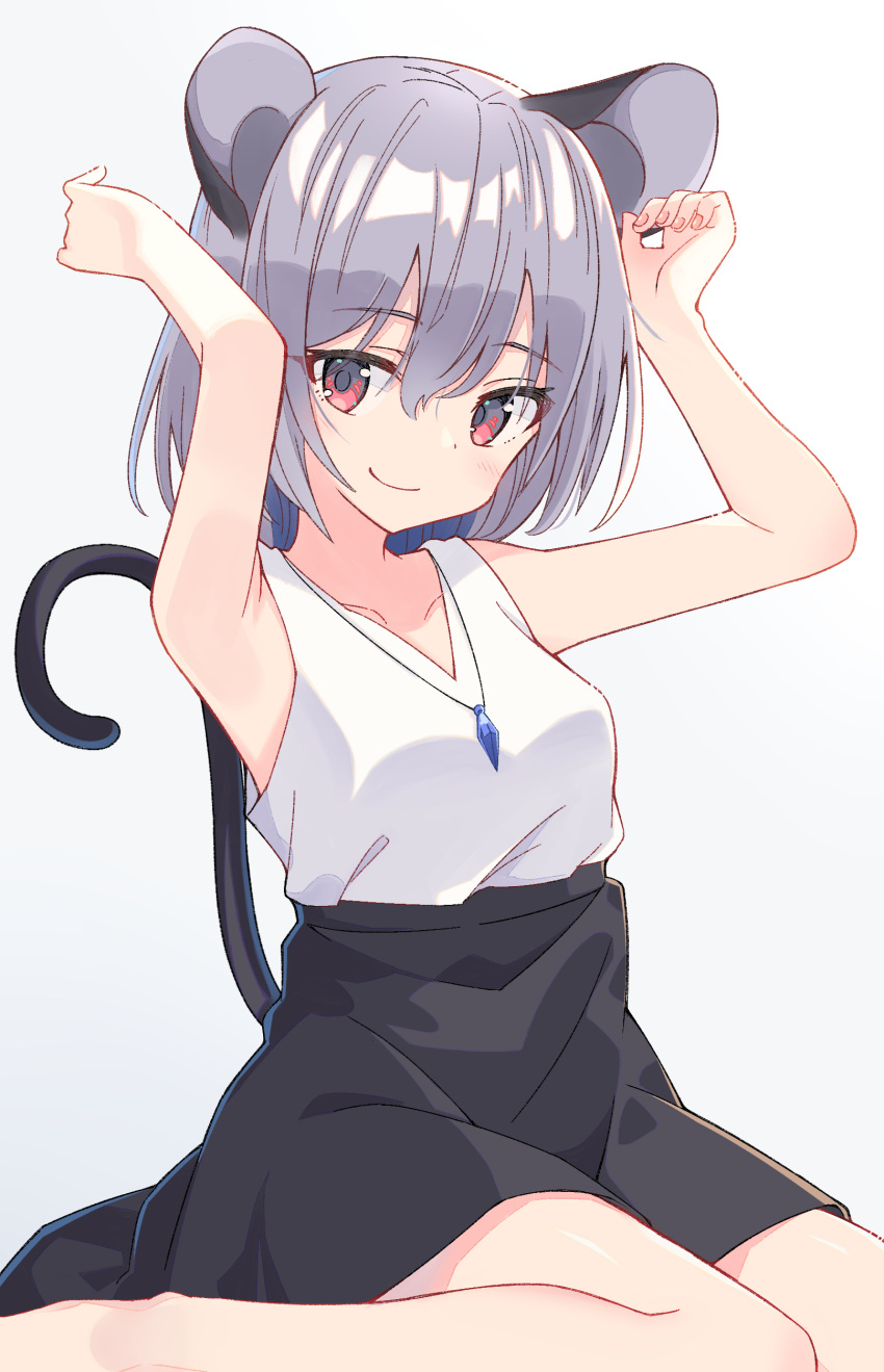 1girl absurdres animal_ears black_skirt blush closed_mouth collarbone gradient gradient_background grey_hair hair_between_eyes highres ibara_kashipan jewelry mouse_ears mouse_tail nazrin pendant red_eyes short_hair skirt smile solo tail touhou