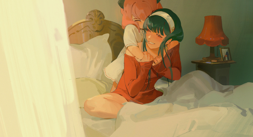 2girls anya_(spy_x_family) arm_grab bare_shoulders bed bedroom black_hair chibi closed_eyes curtains double_bun dress hairband half-closed_eyes happy highres hug hug_from_behind indoors lamp long_sleeves multiple_girls off-shoulder_sweater off_shoulder on_bed photo_(object) pillow pink_hair pixiescout red_sweater short_sleeves smile spy_x_family sweater white_dress yor_briar