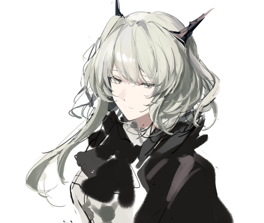 1girl arknights ascot black_ascot black_jacket dragon_horns eyebrows_visible_through_hair grey_eyes grey_hair hair_between_eyes highres horns jacket joshua_(shisanli934) shirt short_hair_with_long_locks simple_background sketch solo talulah_(arknights) upper_body white_background white_shirt