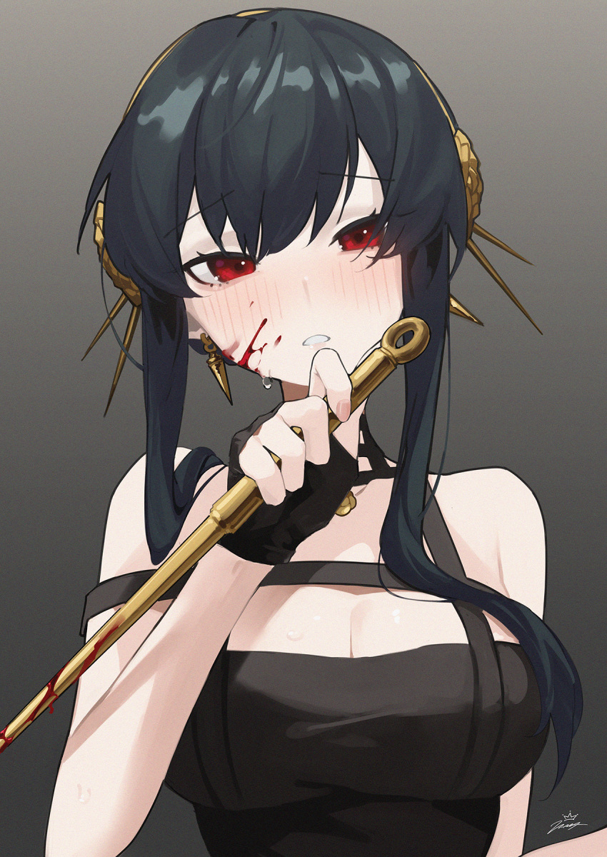 1girl bangs bare_shoulders black_dress black_gloves black_hair blush breasts commentary dress fataaa fingerless_gloves gloves gradient gradient_background grey_background hand_up highres holding holding_weapon large_breasts long_hair parted_lips red_eyes reverse_grip sidelocks solo spy_x_family upper_body weapon yor_briar