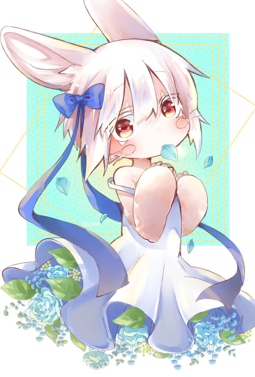 1other animal_ears bare_shoulders blue_background blue_bow blue_flower blue_ribbon border bow commentary_request dress flower furry hair_between_eyes hair_bow hair_ribbon hands_up head_tilt highres horizontal_pupils looking_at_viewer looking_to_the_side made_in_abyss mouth_hold multiple_sources mumu_yu_mu nanachi_(made_in_abyss) other_focus outside_border petals red_eyes ribbon solo spaghetti_strap strap_slip sundress whiskers white_border white_dress white_hair