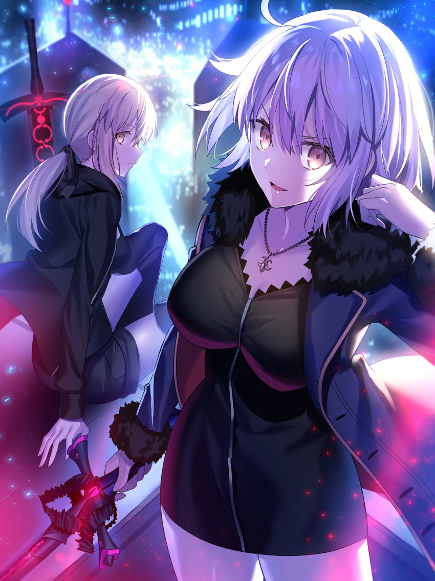 2girls artoria_pendragon_(fate) bangs black_dress black_jacket black_ribbon black_shorts blonde_hair blue_coat breasts building closed_mouth coat collarbone commentary_request dress excalibur_morgan_(fate) expressionless eyebrows_visible_through_hair fate/grand_order fate_(series) fur-trimmed_coat fur_trim fuyuki_(neigedhiver) highres holding holding_sword holding_weapon jacket jeanne_d'arc_alter_(fate) jeanne_d'arc_alter_(ver._shinjuku_1999)_(fate) jewelry large_breasts long_hair long_sleeves looking_at_viewer medium_breasts multiple_girls necklace night open_mouth ponytail profile ribbon saber_alter_(ver._shinjuku_1999)_(fate) short_hair shorts sitting smile sword weapon white_hair yellow_eyes