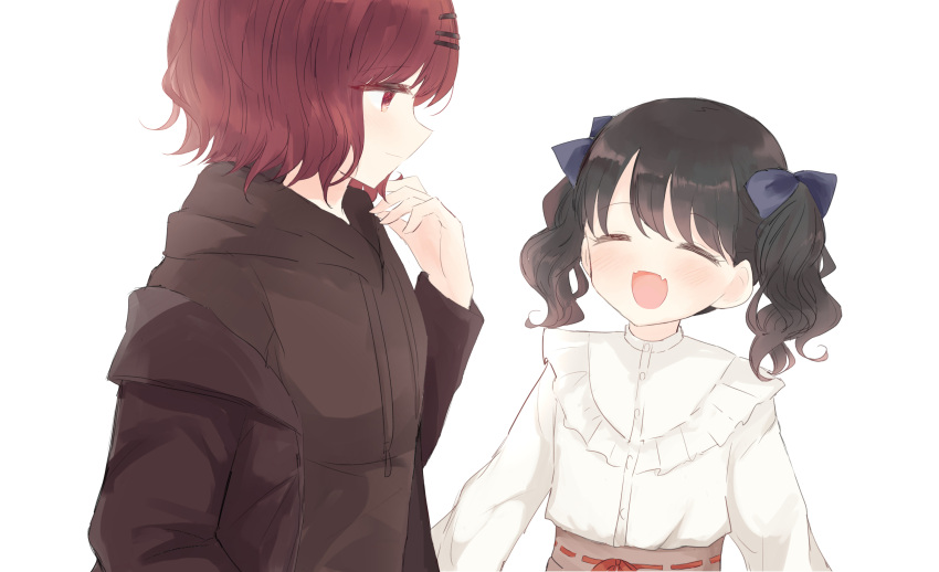 2girls bangs black_hair black_jacket blue_ribbon blush bow brown_hair closed_eyes commentary_request fangs fukumaru_koito hair_bow hair_ornament hair_ribbon hairclip height_difference highres higuchi_madoka hood hoodie idolmaster idolmaster_shiny_colors jacket long_sleeves medium_hair migirinano multiple_girls open_mouth red_eyes ribbon shirt short_hair skin_fangs swept_bangs twintails upper_body violet_eyes white_background white_shirt