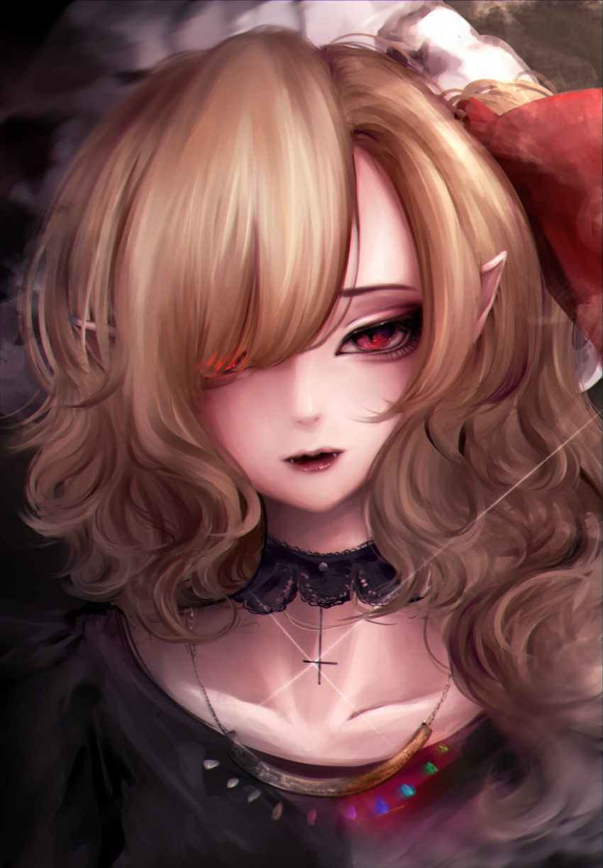 1girl bangs blonde_hair choker cross eyebrows_behind_hair fangs flandre_scarlet hair_between_eyes hair_over_one_eye highres inverted_cross jewelry long_hair looking_at_viewer mizuhichi necklace no_hat no_headwear parted_lips pointy_ears red_eyes solo touhou upper_body
