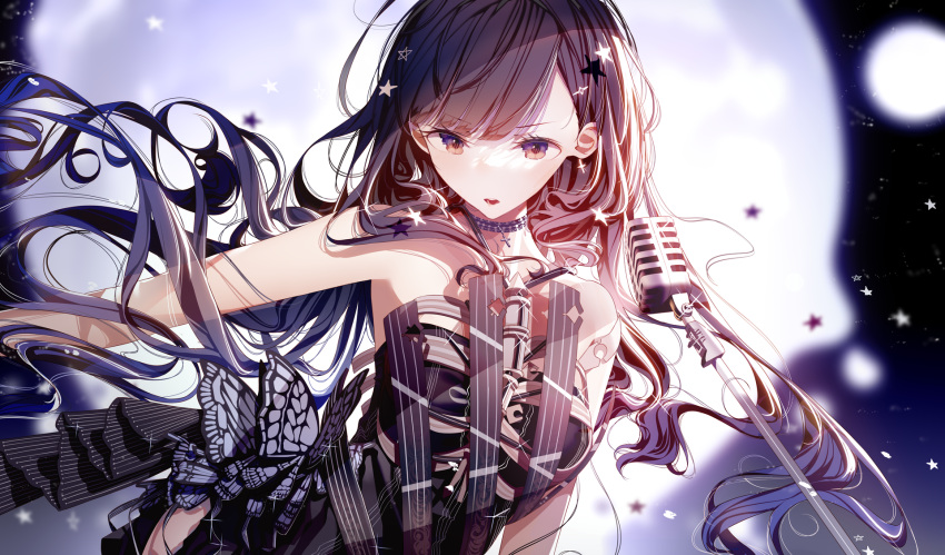 1girl atha_(leejuiping) bangs bare_shoulders blurry blurry_background choker dress eyebrows_visible_through_hair hair_ornament highres long_hair looking_at_viewer microphone parted_bangs project_sekai shiraishi_an solo star_(symbol) star_hair_ornament violet_eyes