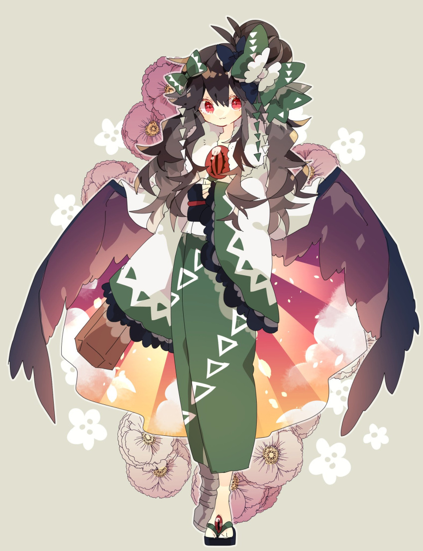 1girl :3 adapted_costume alternate_costume bangs bird_wings black_hair black_wings bow commentary flower frilled_bow frilled_kimono frills full_body fur-trimmed_kimono fur_trim green_bow green_kimono hair_between_eyes hair_bow hair_bun hand_cannon highres japanese_clothes kimono long_hair long_sleeves looking_at_viewer multicolored_clothes multicolored_kimono nikorashi-ka obi pink_flower red_eyes reiuji_utsuho sandals sash sleeves_past_wrists solo third_eye touhou white_kimono wide_sleeves wings