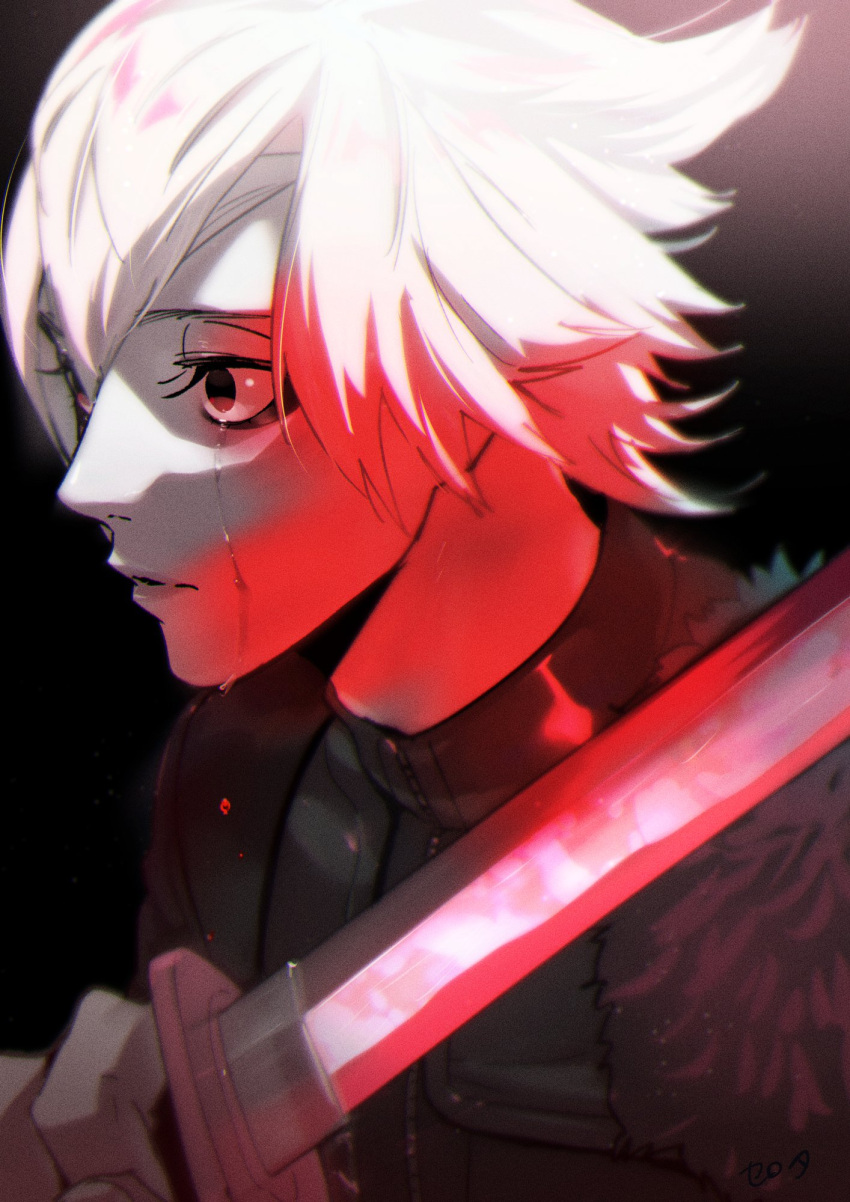 1boy bangs black_background character_request check_character collared_shirt crying crying_with_eyes_open flipped_hair fur_trim hand_up highres holding holding_sword holding_weapon looking_away male_focus nansen_ichimonji pale_skin red_eyes red_theme serota sheath shirt simple_background solo streaming_tears sword tears touken_ranbu unsheathing upper_body weapon white_hair