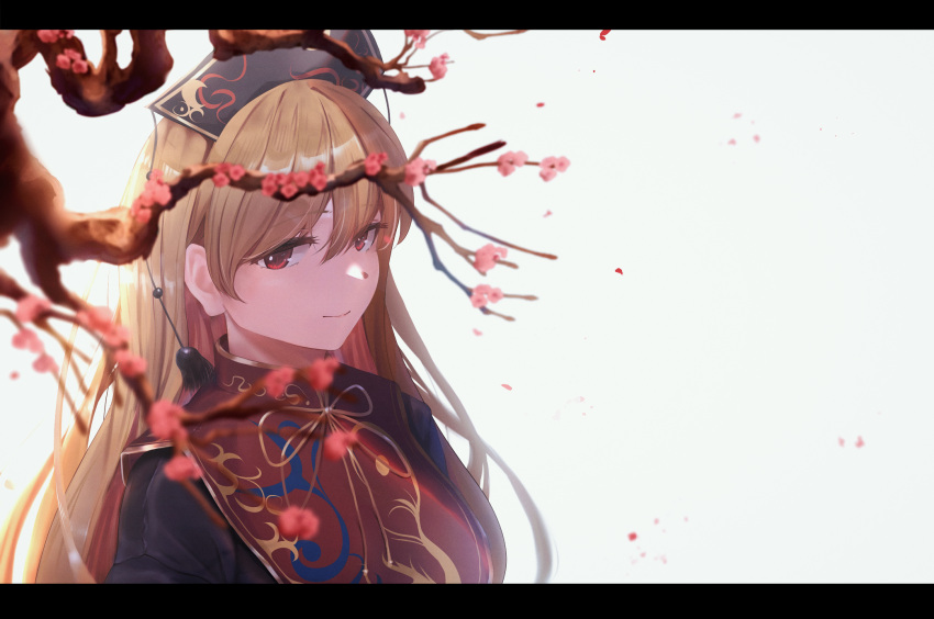 1girl backlighting bangs black_dress blonde_hair bloom chinese_clothes dress eyebrows_visible_through_hair hair_between_eyes hat highres junko_(touhou) letterboxed light_smile long_hair long_sleeves looking_at_viewer red_eyes solo tabard touhou upper_body user_yumx3575