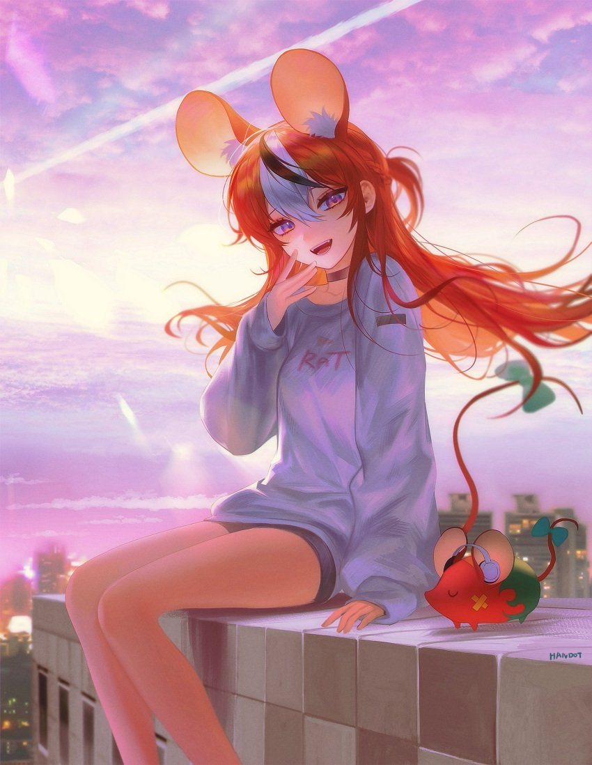 1girl :d absurdres animal_ears artist_name bare_legs black_choker black_hair blue_eyes building choker clothes_writing extra_ears fangs hair_ornament hakos_baelz hand_up handot_(d_yot_) headphones highres hololive hololive_english long_hair looking_at_viewer mouse_ears mouse_girl mouse_tail mr._squeaks_(hakos_baelz) multicolored_hair open_mouth outdoors rat redhead rooftop shirt short_shorts shorts sitting sitting_on_roof sky smile solo streaked_hair sweater tail virtual_youtuber white_hair white_shirt white_sweater
