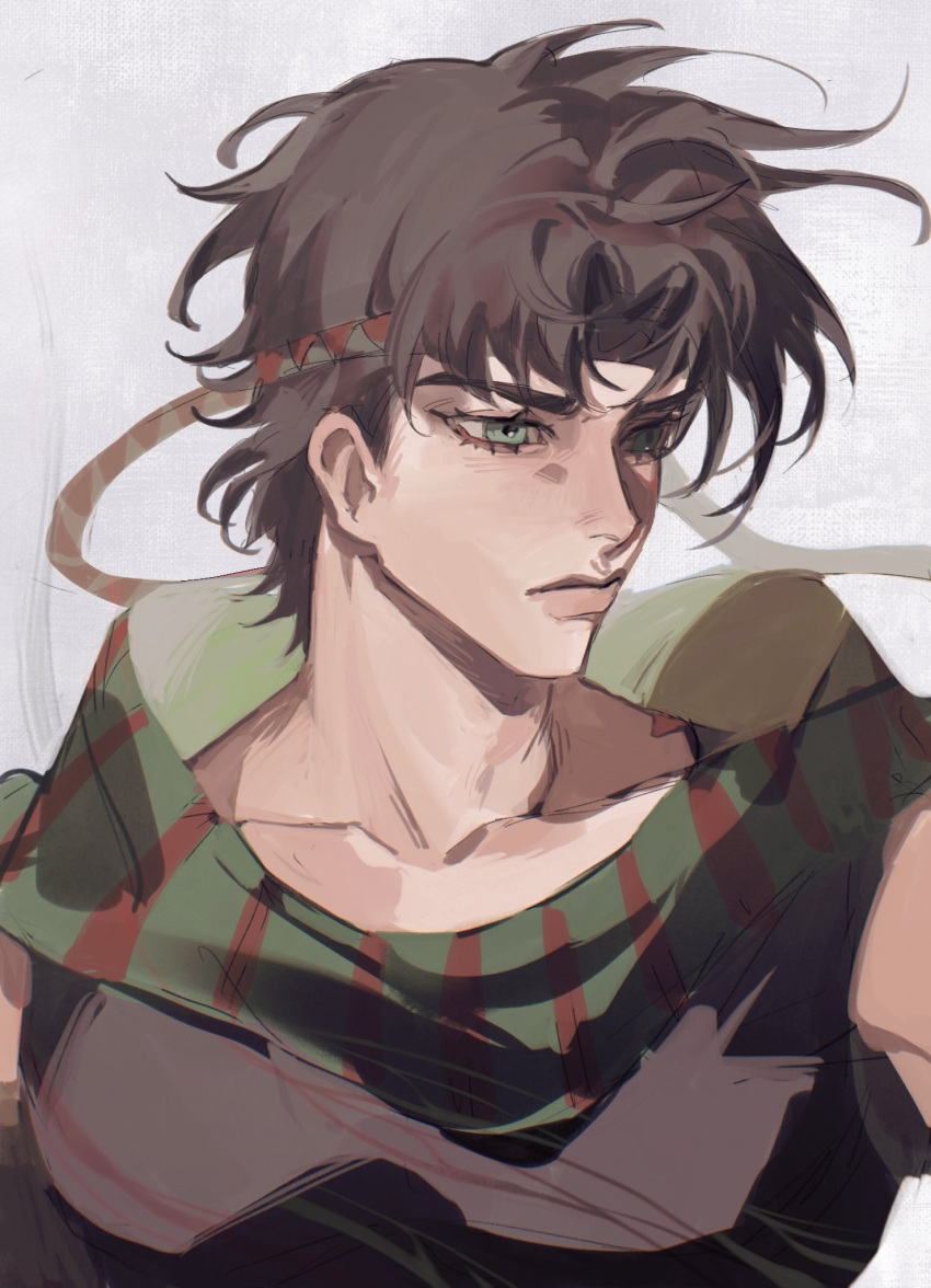 1boy battle_tendency brown_hair fingerless_gloves gloves green_eyes headband highres jojo_no_kimyou_na_bouken joseph_joestar joseph_joestar_(young) lips male_focus puppetjackmj scarf solo striped striped_scarf triangle_print vertical-striped_scarf vertical_stripes