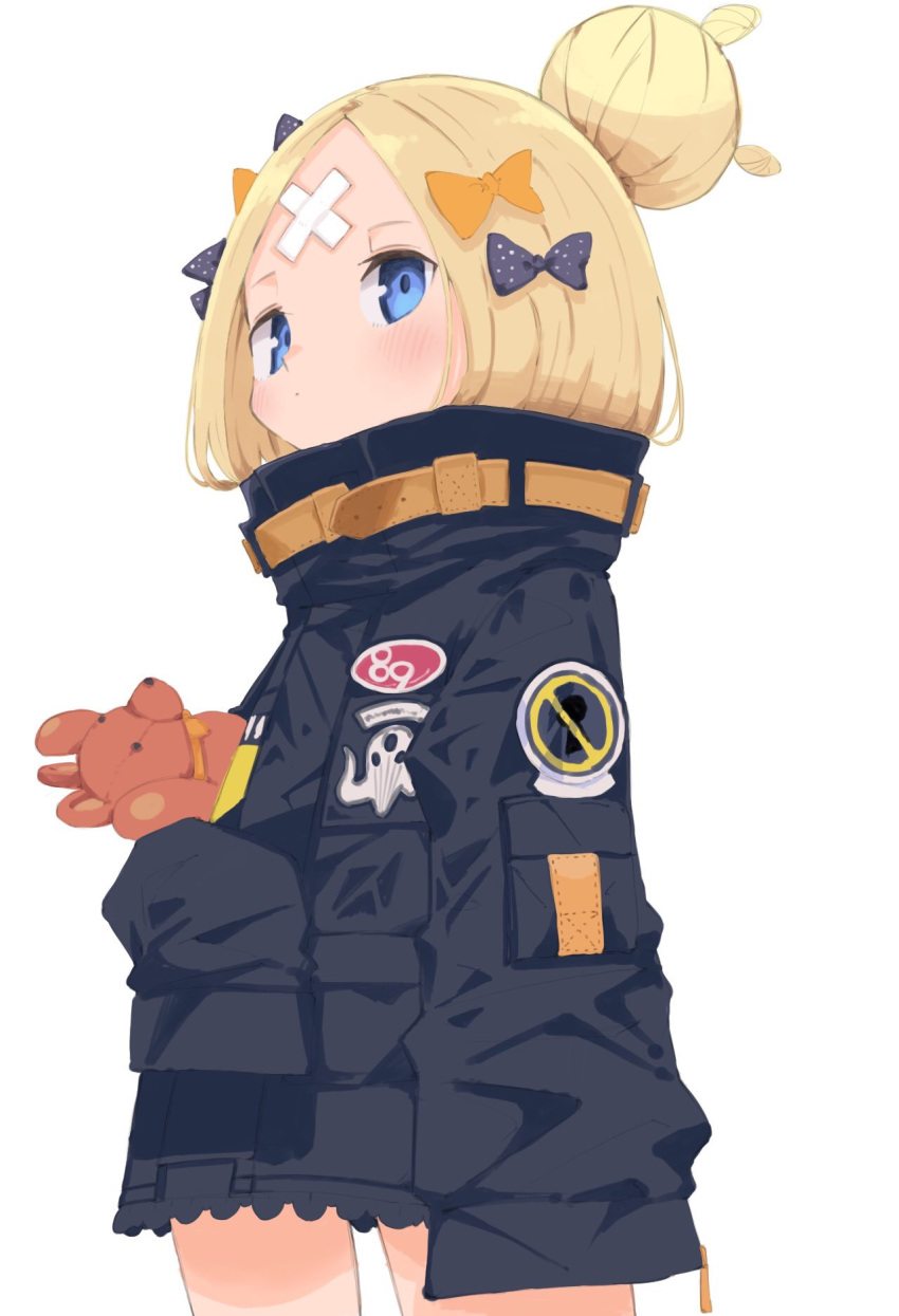 1girl abigail_williams_(fate) abigail_williams_(traveling_outfit)_(fate) bandaid bandaid_on_face bandaid_on_forehead bangs black_bow black_jacket blonde_hair blue_eyes blush bow cowboy_shot crossed_bandaids expressionless fate/grand_order fate_(series) hair_bow hair_bun highres holding holding_stuffed_toy jacket long_hair looking_at_viewer multiple_bows multiple_hair_bows official_alternate_costume orange_belt orange_bow parted_bangs polka_dot polka_dot_bow simple_background sleeves_past_fingers sleeves_past_wrists solo stuffed_animal stuffed_toy teddy_bear tenoo12 white_background